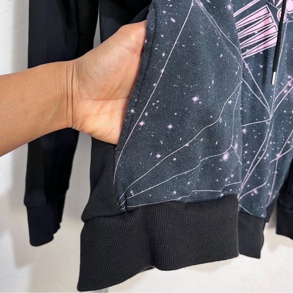 Paradox Tokyo sweatshirt hoodie - Picture 6 of 13